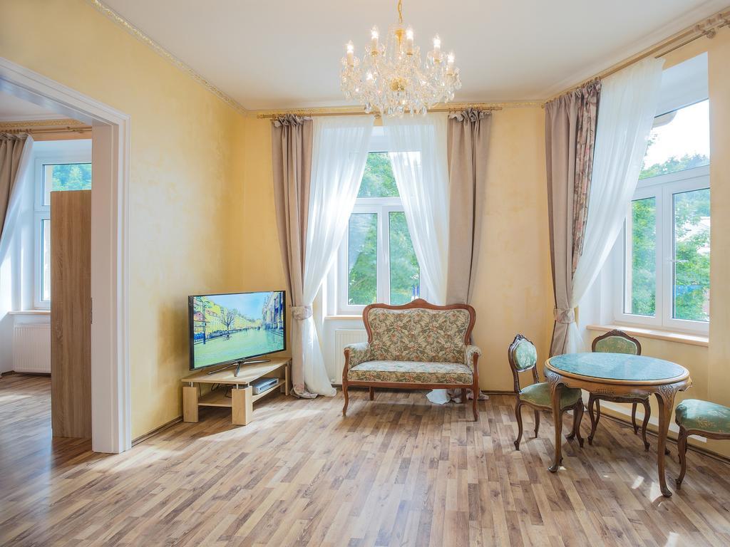 Apartment Lyra *